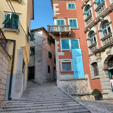 Edda **** * Labin (Istria)